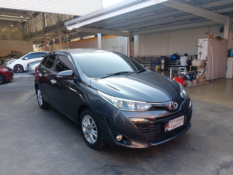 Toyota Yaris 2018 1.2 G Sedan เบนซิน ไม่ติดแก๊ส เกียร์อัตโนมัติ เทา