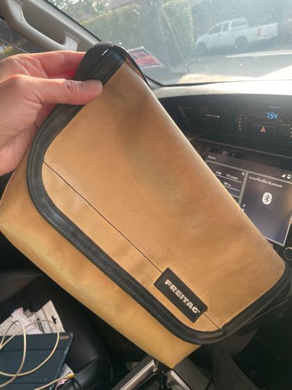 กระเป๋า