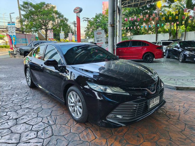 รถ Toyota Camry 2.5 Hybrid Premium สี ดำ