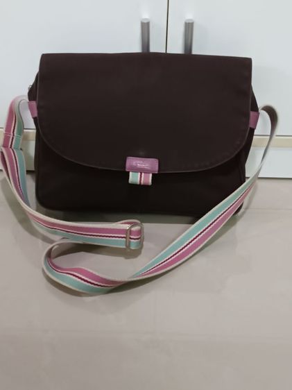 กระเป๋าสะพายผ้าแคนวาสแบรนด์มือสอง300ส่งฟรี