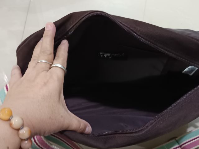 กระเป๋าสะพายผ้าแคนวาสแบรนด์มือสอง300ส่งฟรี รูปที่ 13