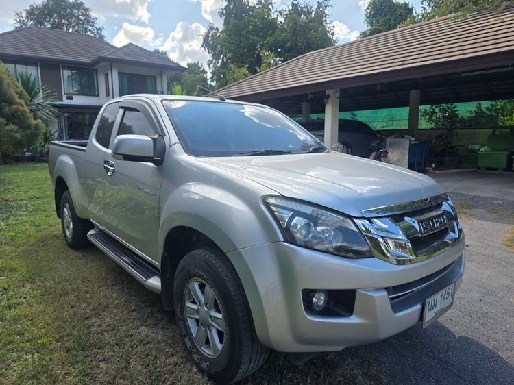 ยี่ห้ออื่นๆ รุ่นอื่นๆ 2012 รุ่นย่อยอื่นๆ Pickup ดีเซล ไม่ติดแก๊ส เกียร์ธรรมดา บรอนซ์เงิน