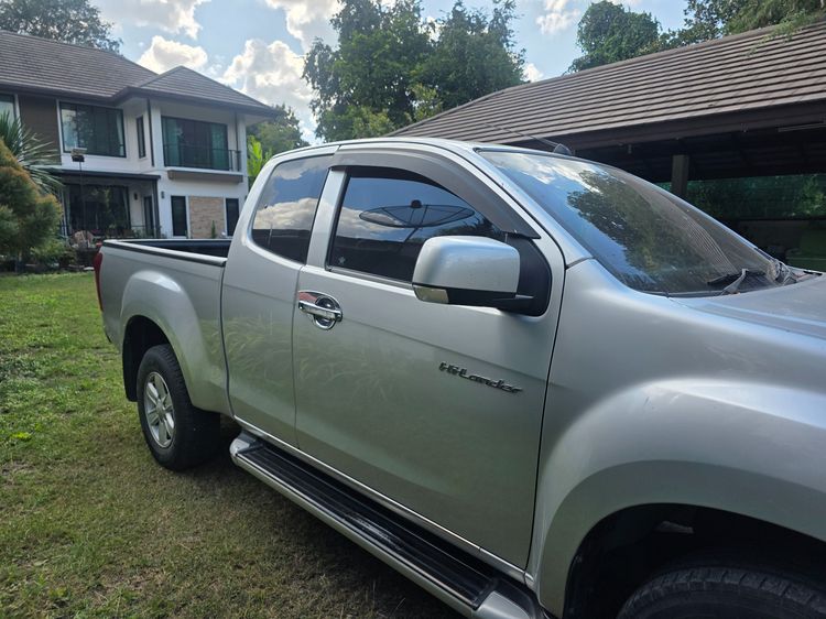 ยี่ห้ออื่นๆ รุ่นอื่นๆ 2012 รุ่นย่อยอื่นๆ Pickup ดีเซล ไม่ติดแก๊ส เกียร์ธรรมดา บรอนซ์เงิน รูปที่ 2