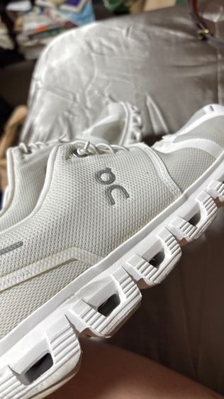 ON RUNNING Cloud 6 รองเท้าวิ่ง แท้ size 9.5 รูปที่ 6