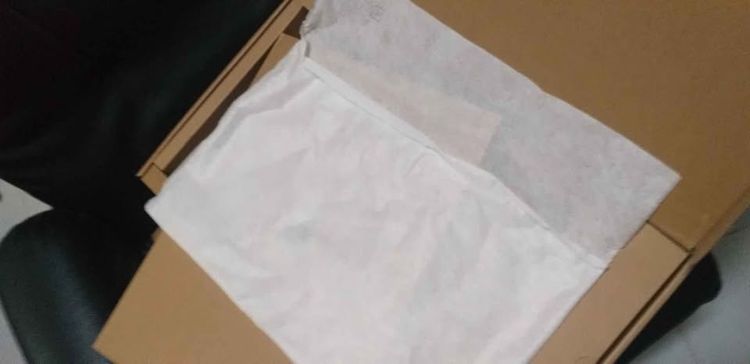 กล่องโน้ตบุคส์ ASUS ดังนี้ รูปที่ 3