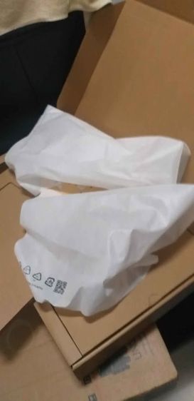 กล่องโน้ตบุคส์ ASUS ดังนี้ รูปที่ 4