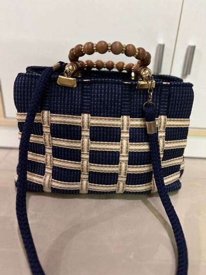 กระเป๋าสะพายและกระเป๋าสตางค์มือสอง มีหลากหลายให้เลือก รูปที่ 2