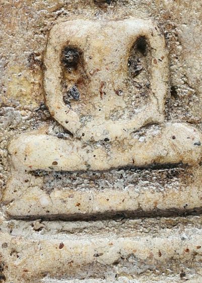 พระสมเด็จวัดระฆัง สภาพใช้ เนื้อเก่า จัดจ้าน มีมวลสาร รูปที่ 3