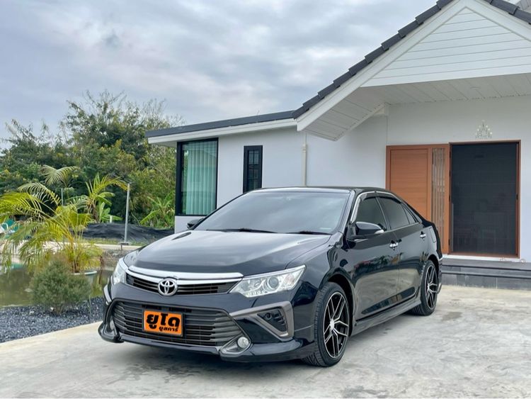 รถ Toyota Camry 2.0 G Extremo สี ดำ
