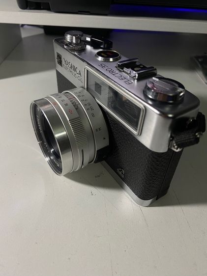 กล้องฟิล์ม yashica electro 35 GL 