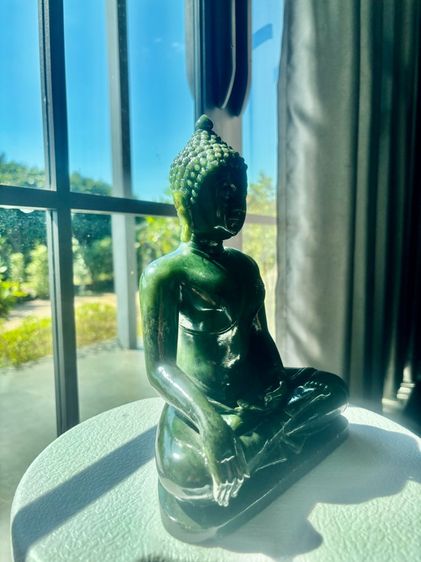 พระสิงห์ เนื้อหยก รูปที่ 3