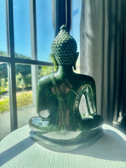 พระสิงห์ เนื้อหยก รูปที่ 4