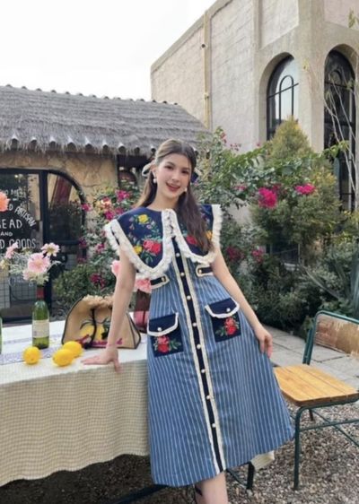 BLT เดรสสวยๆปากเน้นๆ