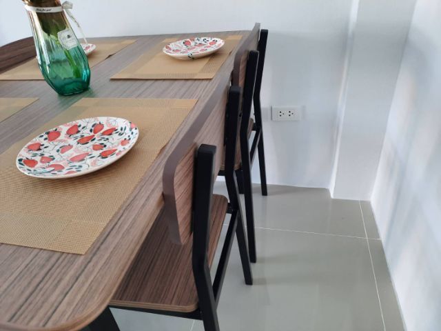 ชุดโต๊ะกินข้าวพร้อมเก้าอี้  INDEX  LIVING MALL