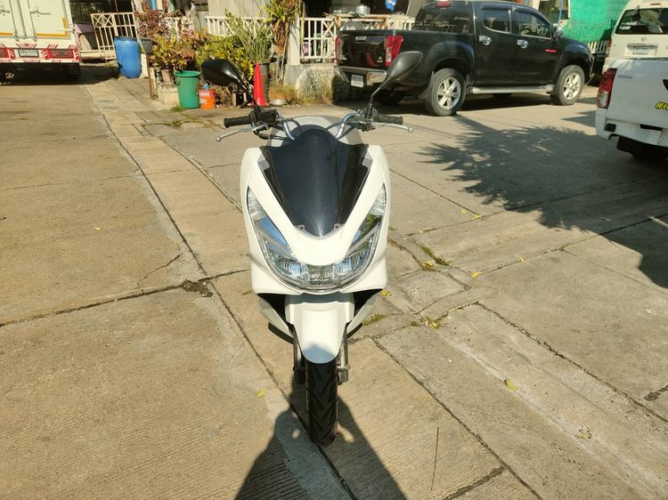 🛵ยังไงก็ขาย PCX 150 ปี 58 เครื่องดี สีสวย สตาร์ทมือ เล่มชุดโอนครบ+เปลี่ยนถ่ายน้ำมันเครื่องฟรี ส่งฟรี30 ก.ม รูปที่ 4