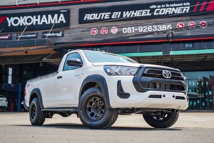 Toyota Hilux Revo 2022 2.8 ENTRY STANDARD CAB Pickup ดีเซล เกียร์ธรรมดา ขาว รูปที่ 3