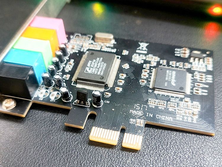 การ์ดเสียง PCI-E Sound Card 5.1 Surround Card 3D Stereo Audio with High Sound รูปที่ 5