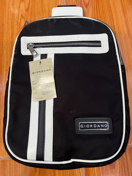 กระเป๋าคาดอก Giordano Nylon Cross Body Sling รูปที่ 3
