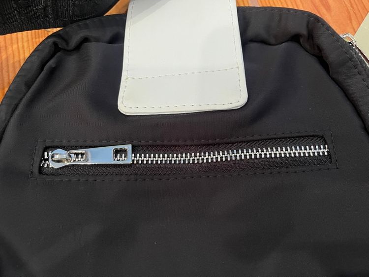 กระเป๋าคาดอก Giordano Nylon Cross Body Sling รูปที่ 7