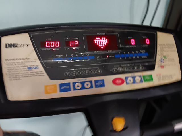 ลู่วิ่งไฟฟ้าตัวใหญ่ขายถูกด่วนมาก