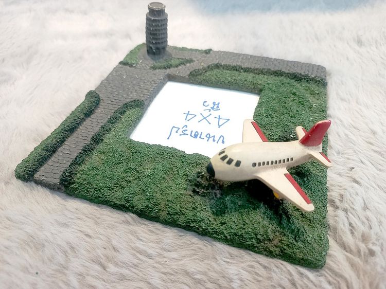 กรอบรูปเรซิ่น สำหรับรูป 4x4 นิ้ว ขนาดกรอบ 8x8 นิ้ว อันละ 50 บาท รูปที่ 3