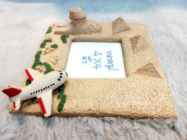 กรอบรูปเรซิ่น สำหรับรูป 4x4 นิ้ว ขนาดกรอบ 8x8 นิ้ว อันละ 50 บาท รูปที่ 8