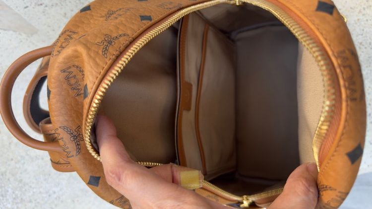 กระเป๋าเป้mcmไซส์s รูปที่ 10