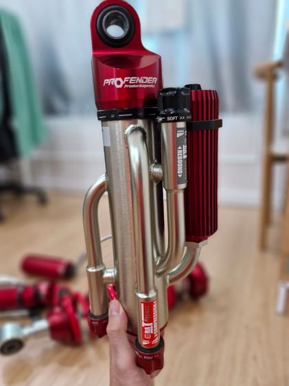 โช๊ค profender oem 2.5 2 way หลัง oem 2.5 bypass เบิกใหม่ 84450 ใช้งานไปแค่ สองหมื่นกว่ากิโล ใส่รถรุ่น ford ranger 2.0ปี 18-21 รูปที่ 9