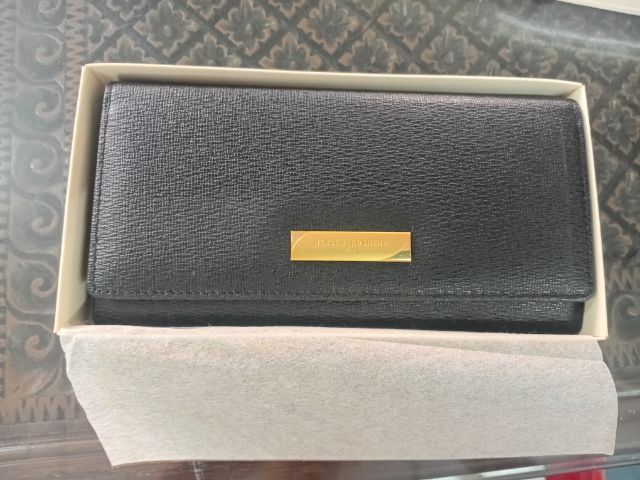  กระเป๋าเงินผู้หญิงแบน  Hiroko koshino 