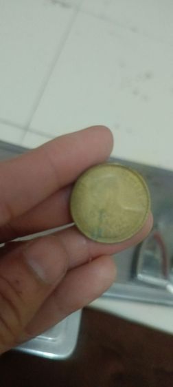 ขายพระกับเหรียญเก่า