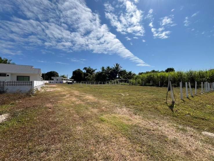 ขายที่ดินสวย ถมแล้ว ข้างราชภัฎสกลนคร รูปที่ 2