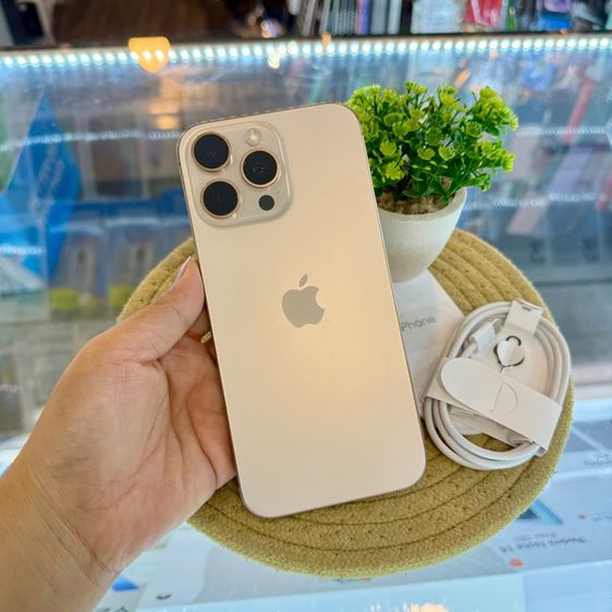 iPhone16promax 256gb มือ2 สีทะเลทราย