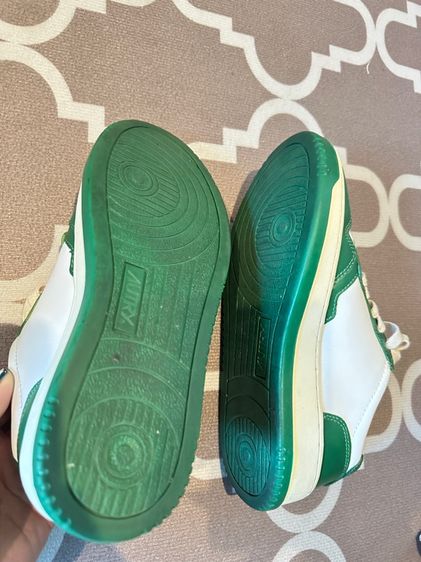 ขายรองเท้าผ้าใบ Autry มือสอง  รูปที่ 3