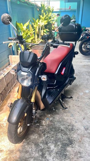 zoomer x2014 มีเล่มเขียว ภาษีเต็มปี69 พึ่งถ่ายน้ำมันเครื่อง เปลี่ยนยางใหม่ สภาพสวยใช้งานปกติ  เจ้าของขายเอง ดูรถได้ที่คลองสาน