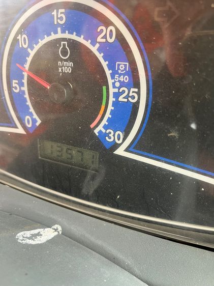 ขายรถไถ อิเซกิ 54 แรง รูปที่ 4