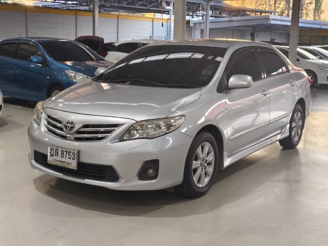 รถ Toyota Altis 1.6 E CNG สี เทา