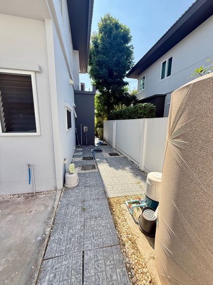 Land and Houses ตกแต่งครบ 2021 ไม่ใช่ บ้านสีวลี อุดรธานี พร้อมอยู่ เฟอร์ครบ ใหม่ รูปที่ 4