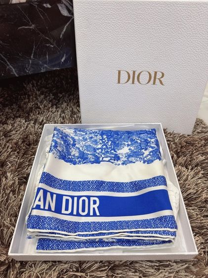 ผ้าพันคอ ผ้าคลุม