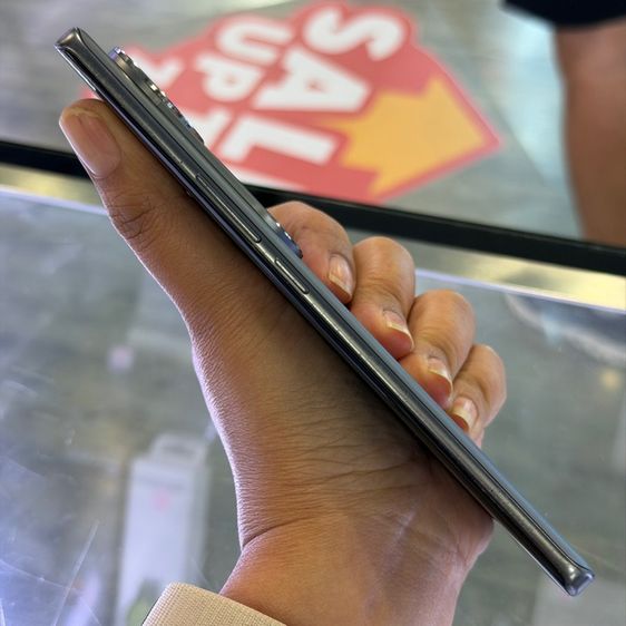 ViVO V40 5G สีดำ เครื่องศูนย์ สภาพสวยมาก จอ6.78นิ้ว แรม12รอม256 Snap7 Gen3 กล้อง50ล้าน(2ตัว)🔥🔥 รูปที่ 4