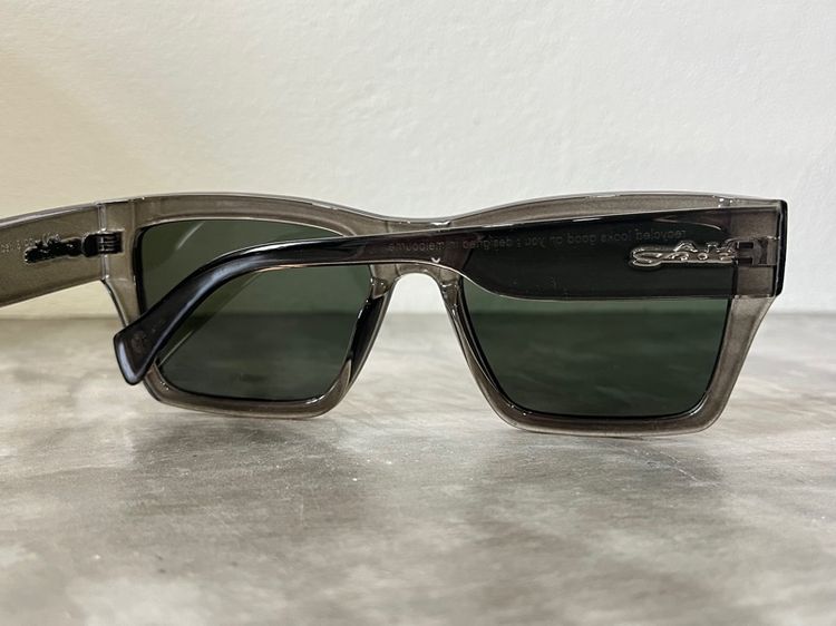 szade แ่วนกันแดด สัญชาติ ออสเตรเลีย เมลเบิร์น รูปที่ 6