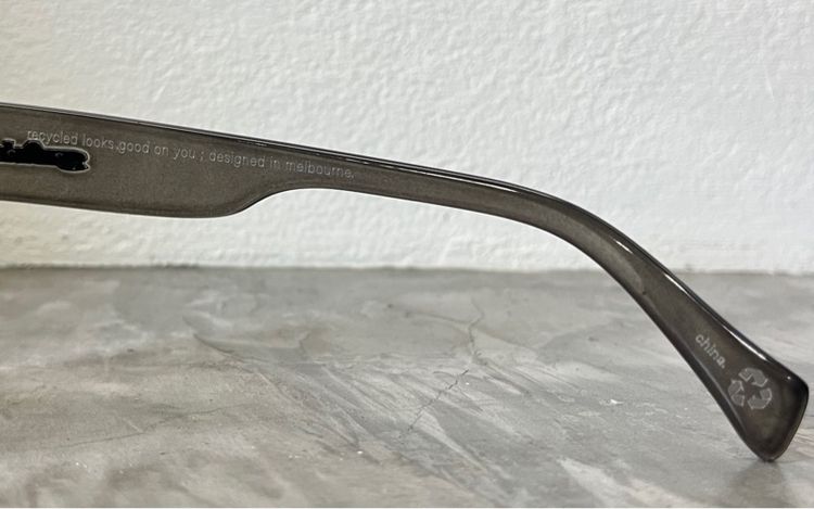 szade แ่วนกันแดด สัญชาติ ออสเตรเลีย เมลเบิร์น รูปที่ 4