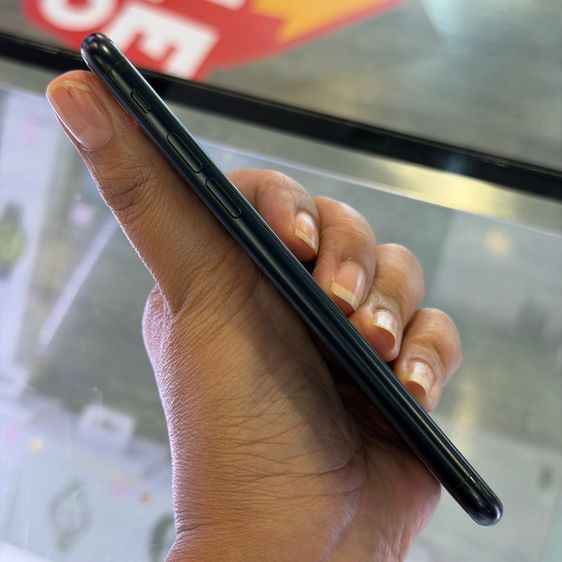 iPhone SE3 2022 64GB สีดำ เครื่องศูนย์ โมเดลTH สภาพสวยมาก รองรับ5G 🔥🔥 รูปที่ 3