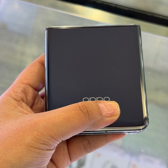 Oppo Find N3 Flip สีดำ เครื่องศูนย์ สภาพสวยมาก จอ6.8นิ้ว แรม12รอม256 Dimensity9200 กล้อง50ล้าน(3ตัว)🔥🔥 รูปที่ 8