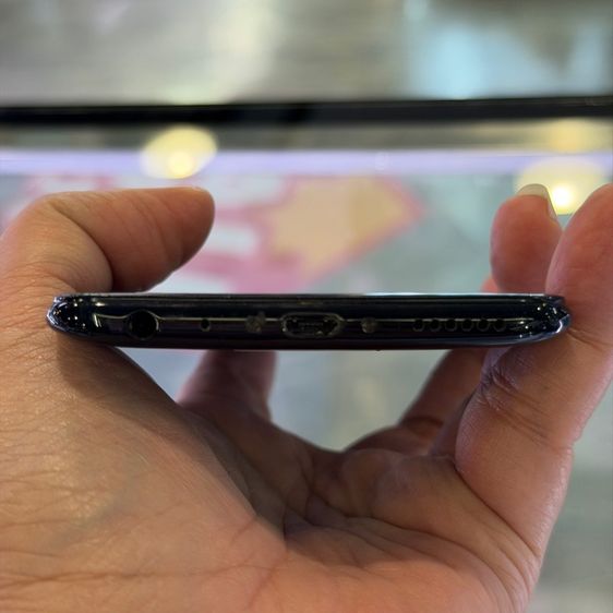 Vivo V9 สีดำ เครื่องศูนย์ สภาพสวยมาก จอ6.3นิ้ว แรม4รอม64 Snap626 กล้องคู่หลัง 🔥🔥 รูปที่ 5