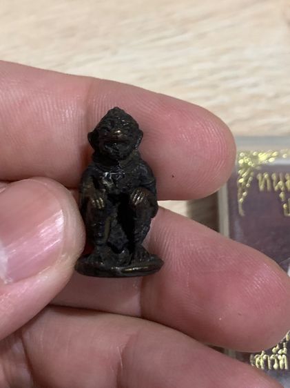 หนุมานหลวงปู่ทิมวัดละหารไร่