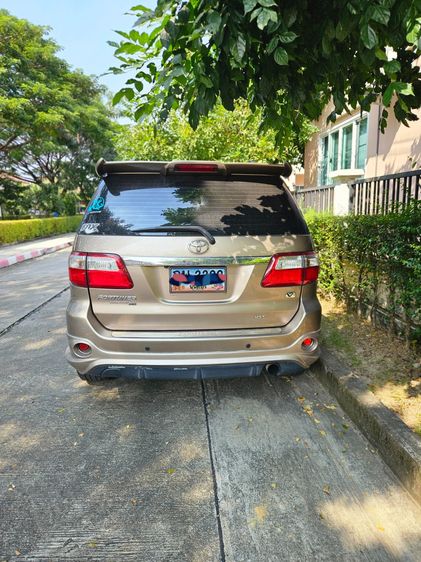 Toyota Fortuner 2010 3.0 V 4WD Utility-car ดีเซล เกียร์อัตโนมัติ น้ำตาล รูปที่ 2