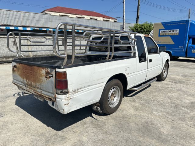 Isuzu TFR ปี 91-97 1995 2.5 Space Cab Pickup ดีเซล ไม่ติดแก๊ส เกียร์ธรรมดา ขาว รูปที่ 3