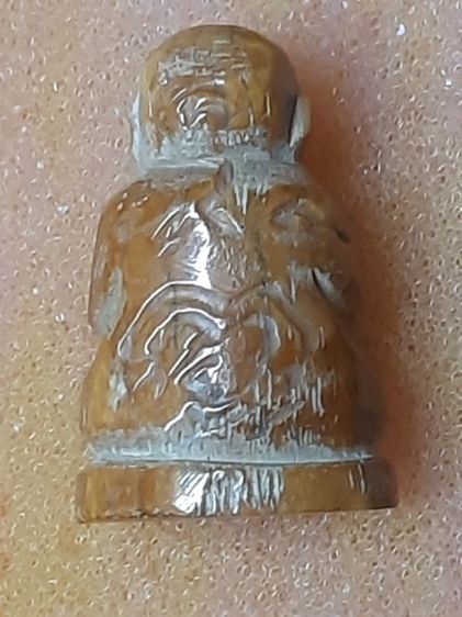 พระปิดตาแกะไม่ทราบที่ รูปที่ 2