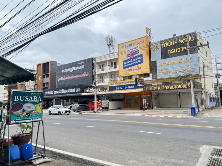 ขายเช่า ตึกแถว 2ห้องมุม อมตะดอนหัวฬ่อ ติดถนน รูปที่ 4