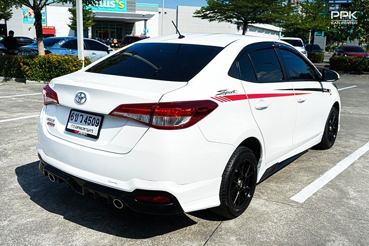 Toyota Yaris ATIV 2022 1.2 Entry Sedan เบนซิน ไม่ติดแก๊ส เกียร์อัตโนมัติ ขาว รูปที่ 4